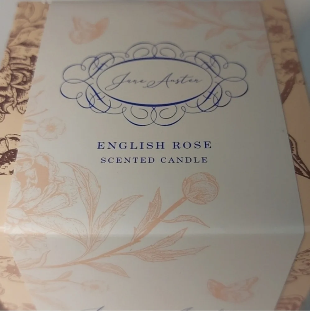 🌟 HOST PICK🌟, Jane Austen candle, burn time 50 hrs - Picture 4 of 5